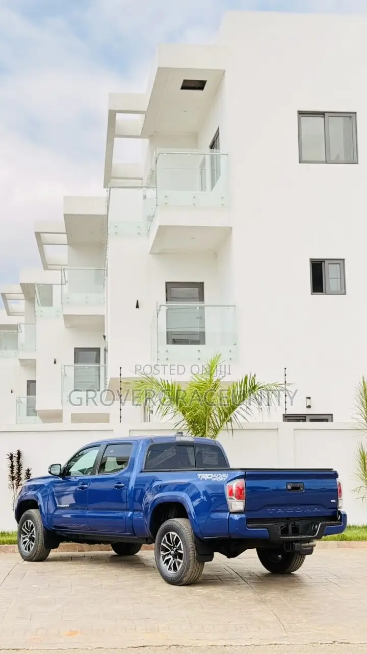 Toyota Tacoma Trail Edition Double Cab 5' Bed V6 AT 2023 Blue