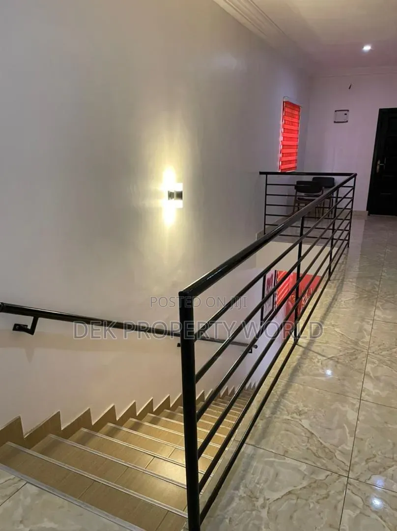 3bdrm Townhouse/Terrace in Ga East Municipal for sale