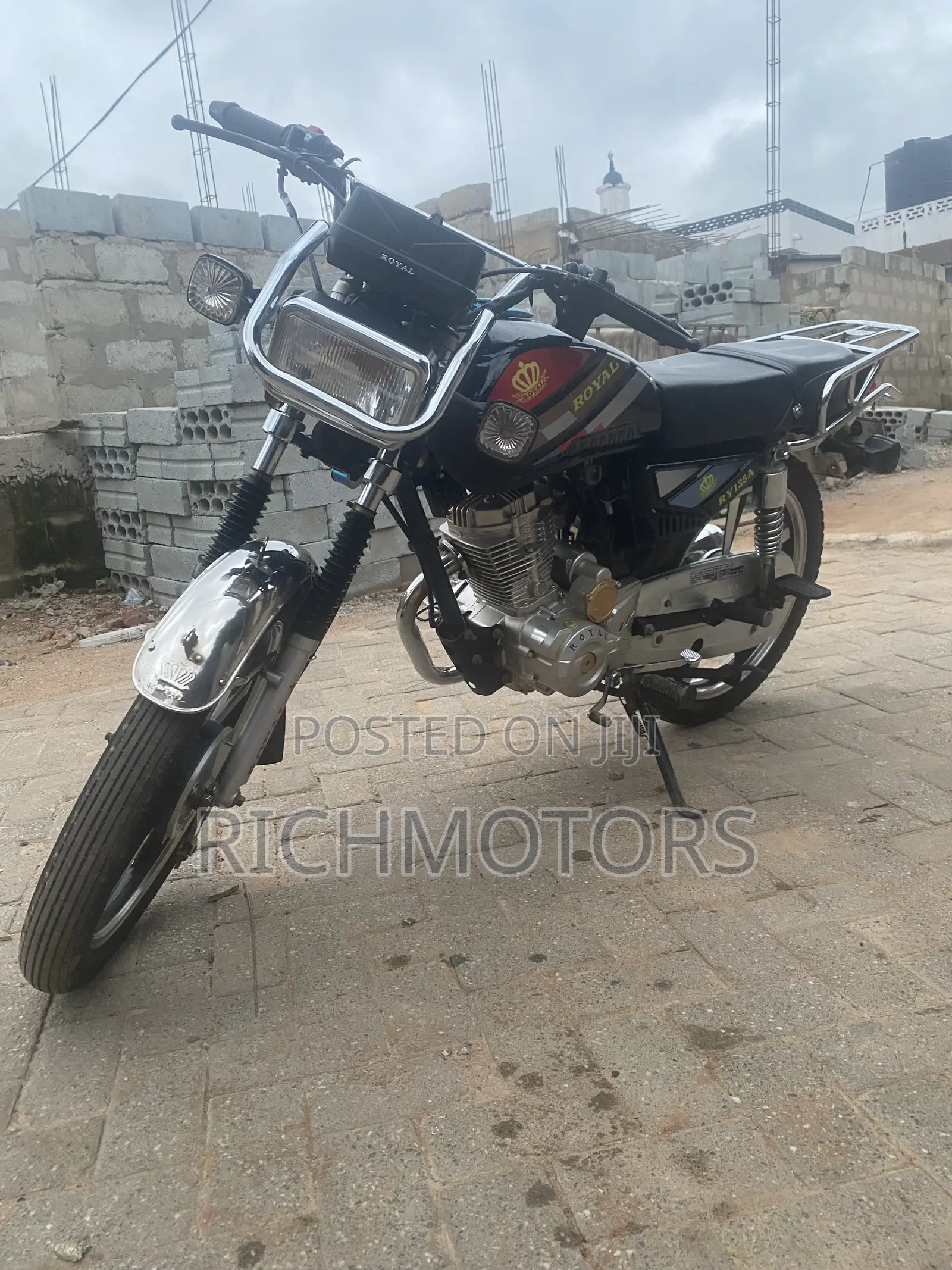 Royal RY125 2026 Black