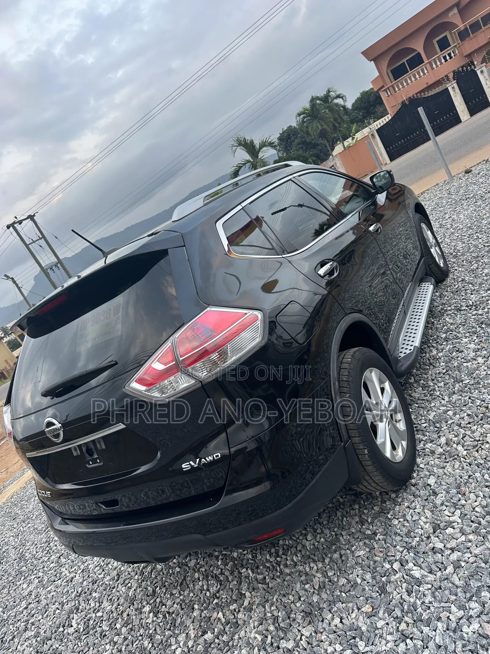 Nissan Rogue SV AWD 2017 Black