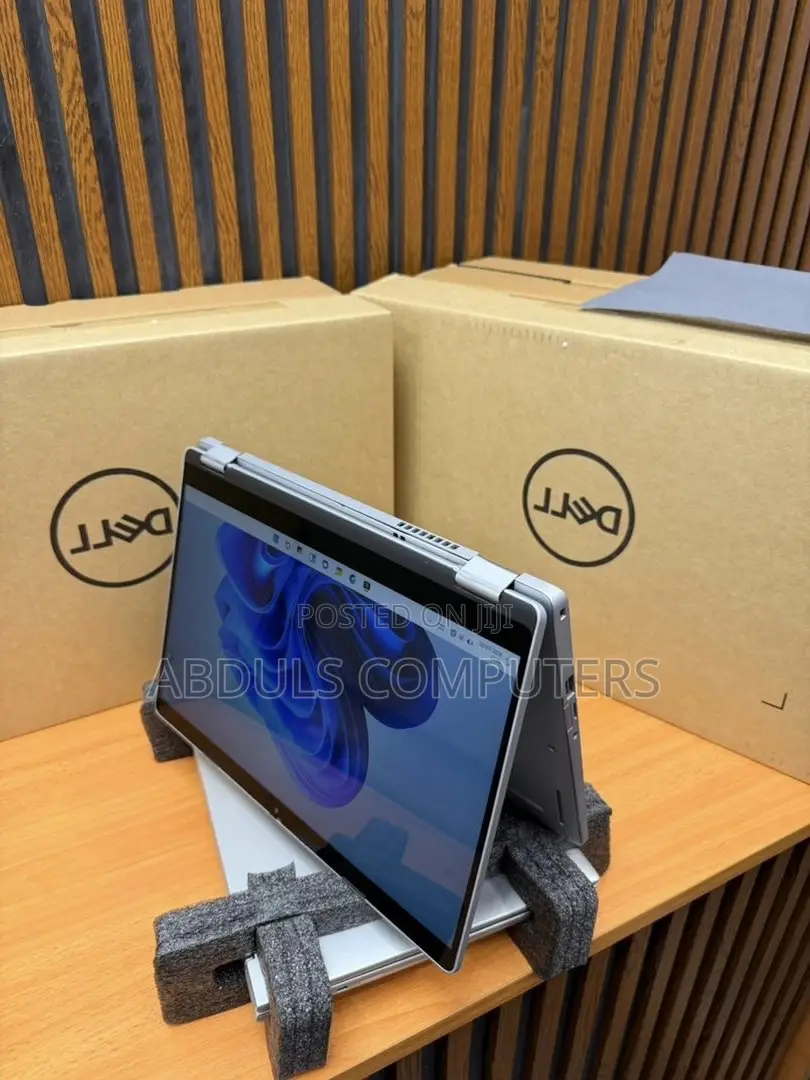 New Laptop Dell Latitude 5310 2-in-1 8GB Intel Core i5 SSD 256GB