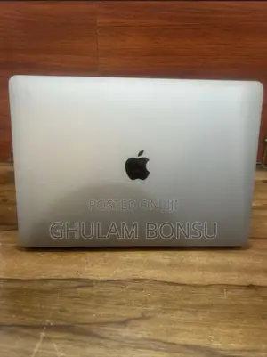 Laptop Apple MacBook Pro 2019 8GB Intel Core i5 SSD 256GB