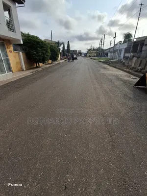 4bdrm House in Kg Franco Properties, Baatsona Total for sale