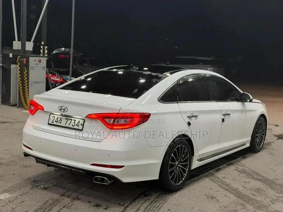 Hyundai Sonata ECO Sedan FWD (1.6L 4cyl 7A) 2016 White