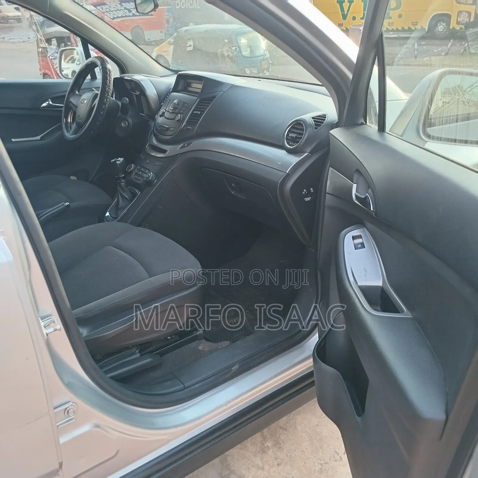 Chevrolet Orlando 2016 Silver