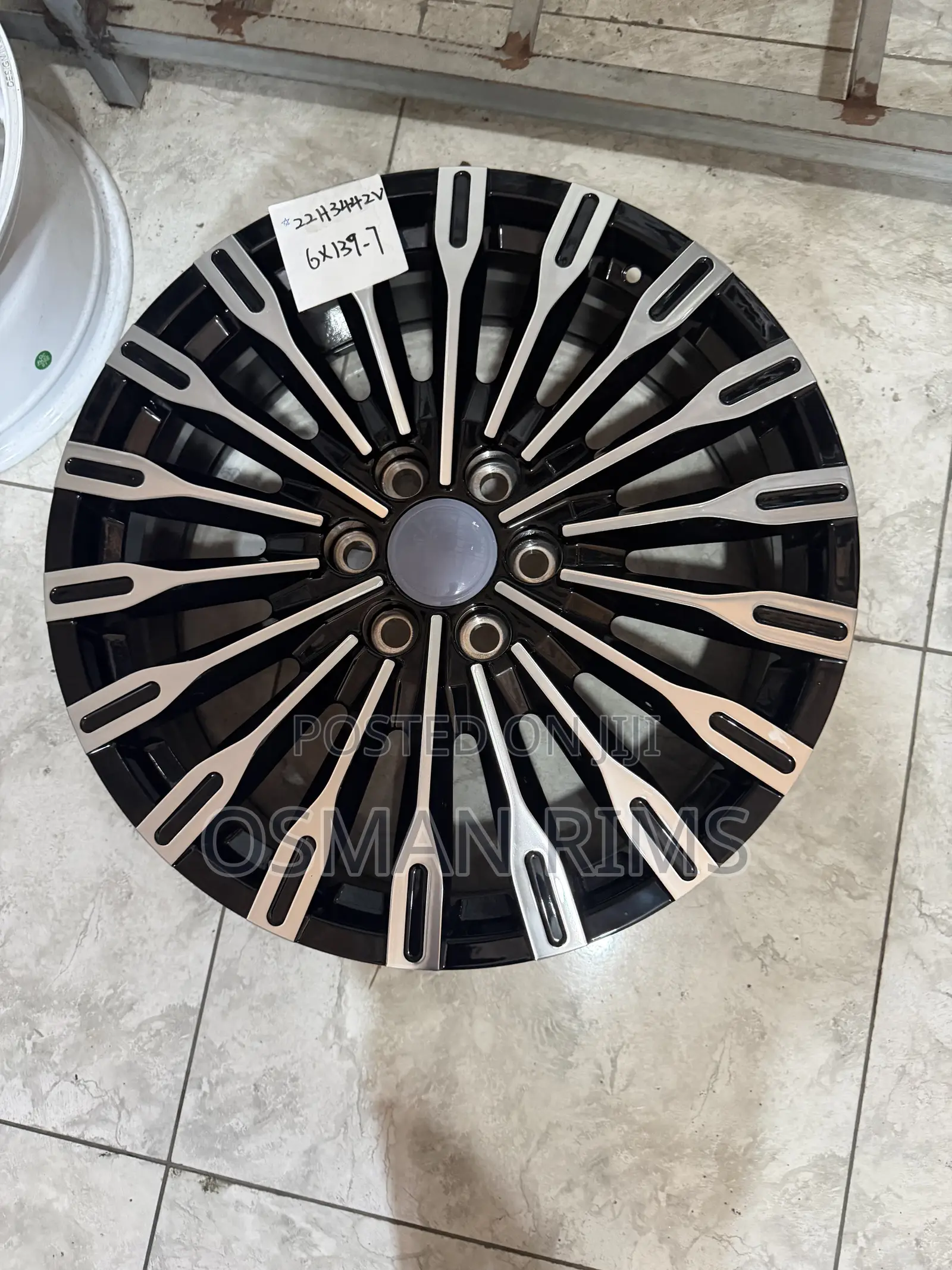 Escalade Rim 22