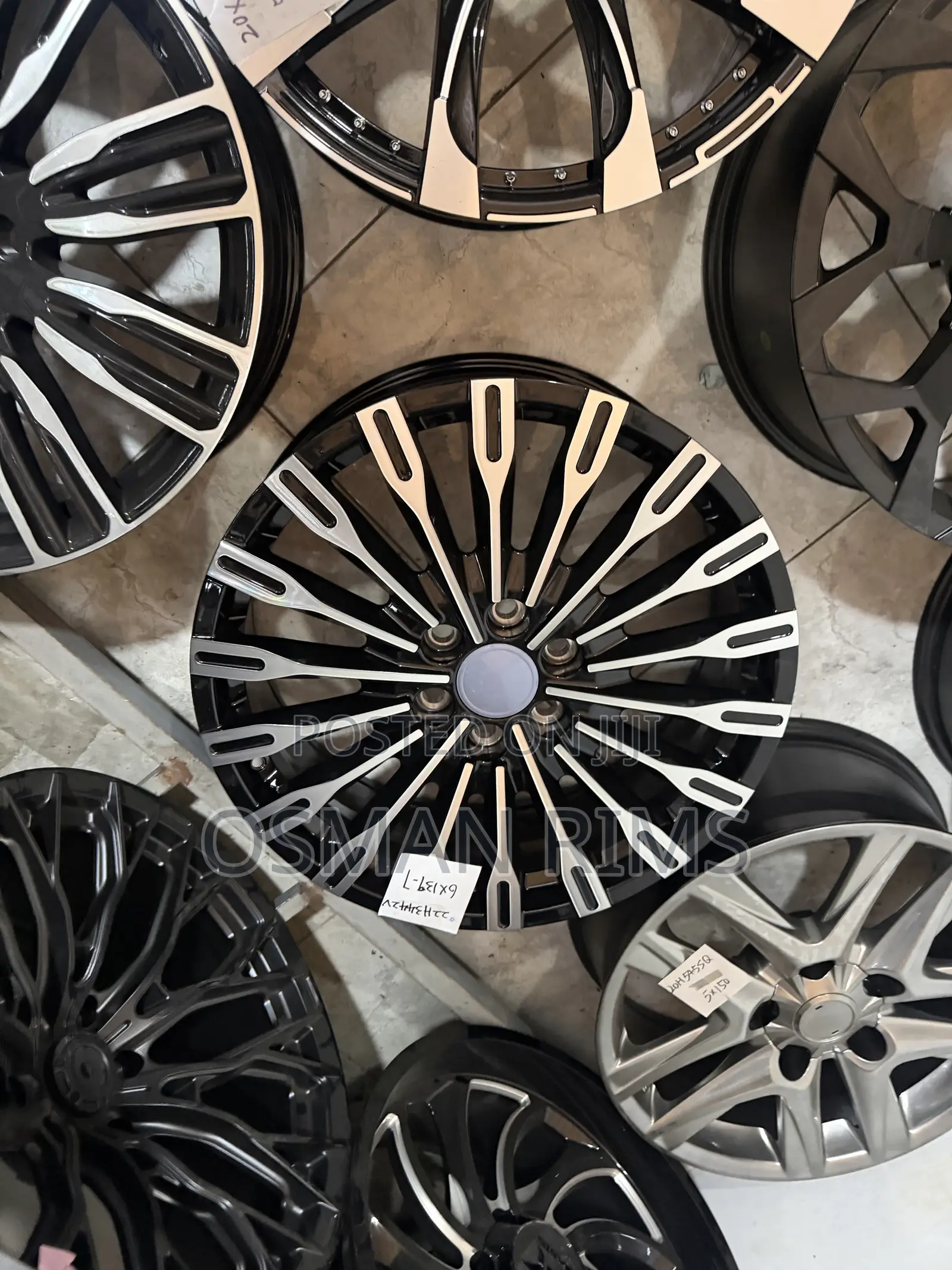 Escalade Rim 22