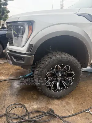 F150 Raptor Rim Offroad