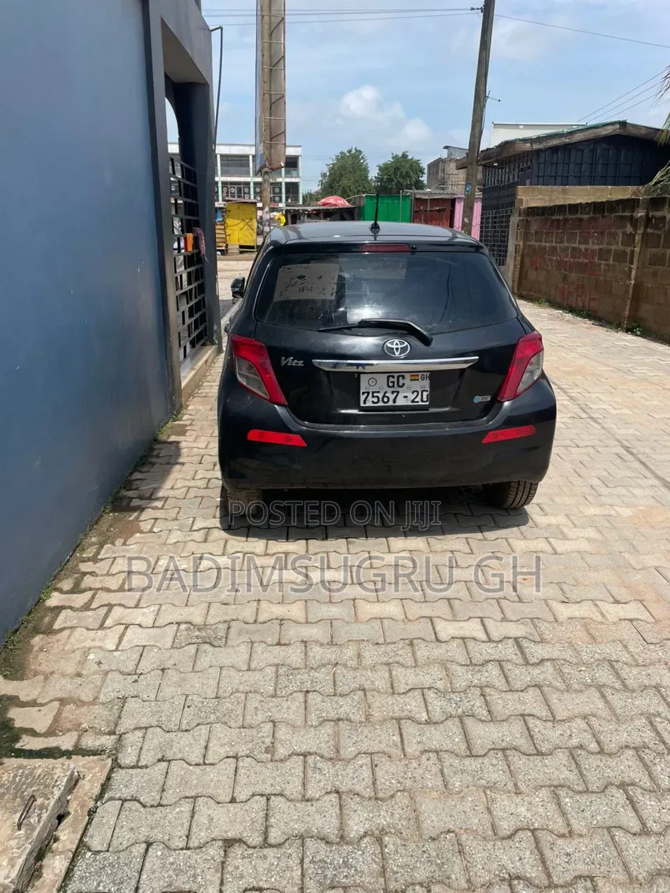 Toyota Vitz 2012 Black