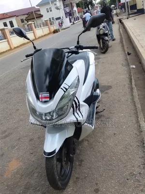 Honda 2023 White