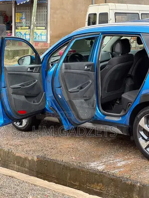 Hyundai Tucson 2016 Blue
