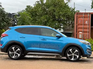 Hyundai Tucson 2016 Blue