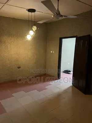 1bdrm Room & Parlour in Canada, Olebu for rent