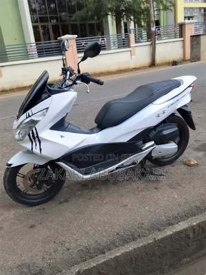 Honda 2023 White