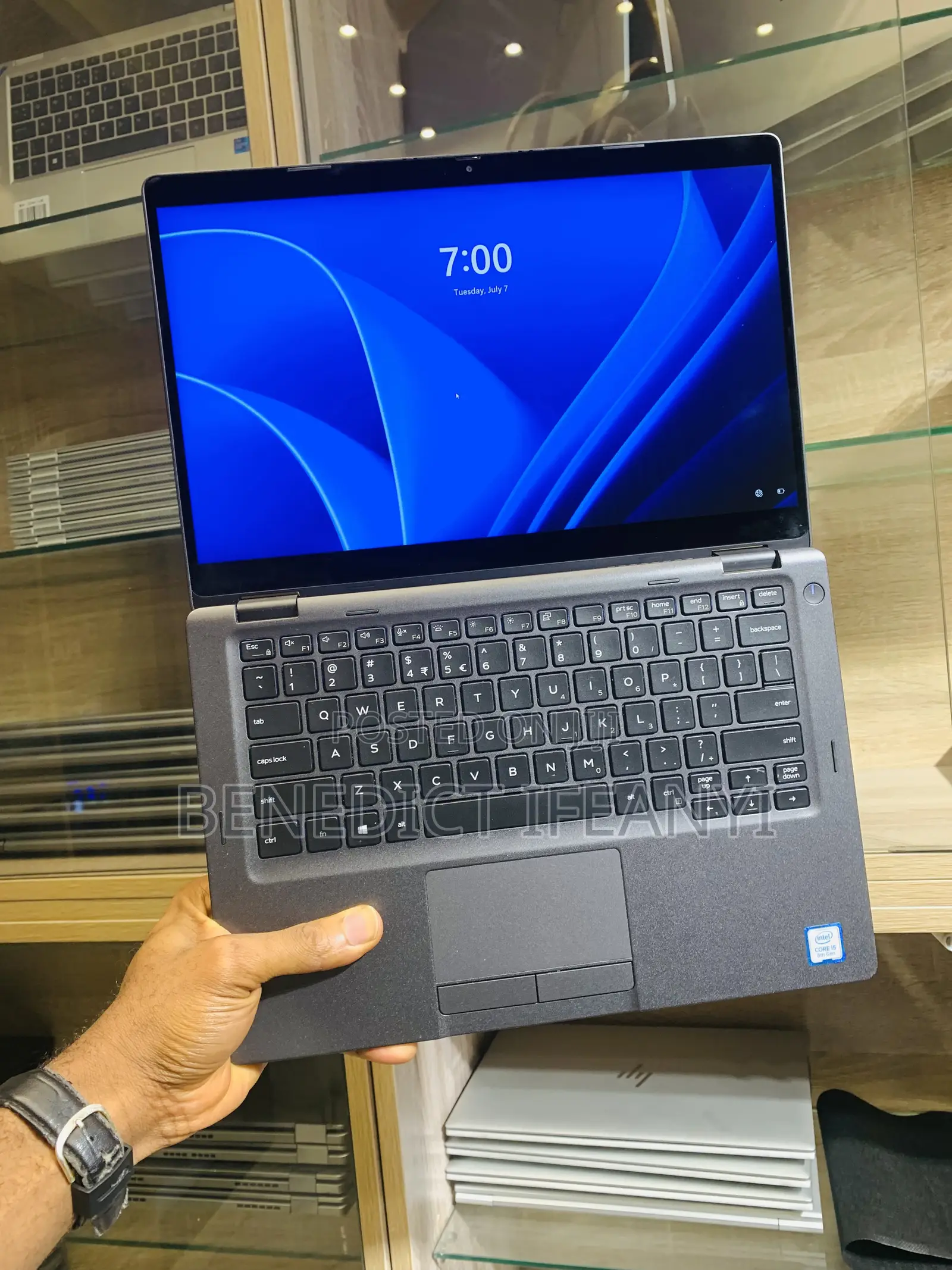 Laptop Dell Latitude 5300 2-in-1 8GB Intel Core i5 SSD 256GB