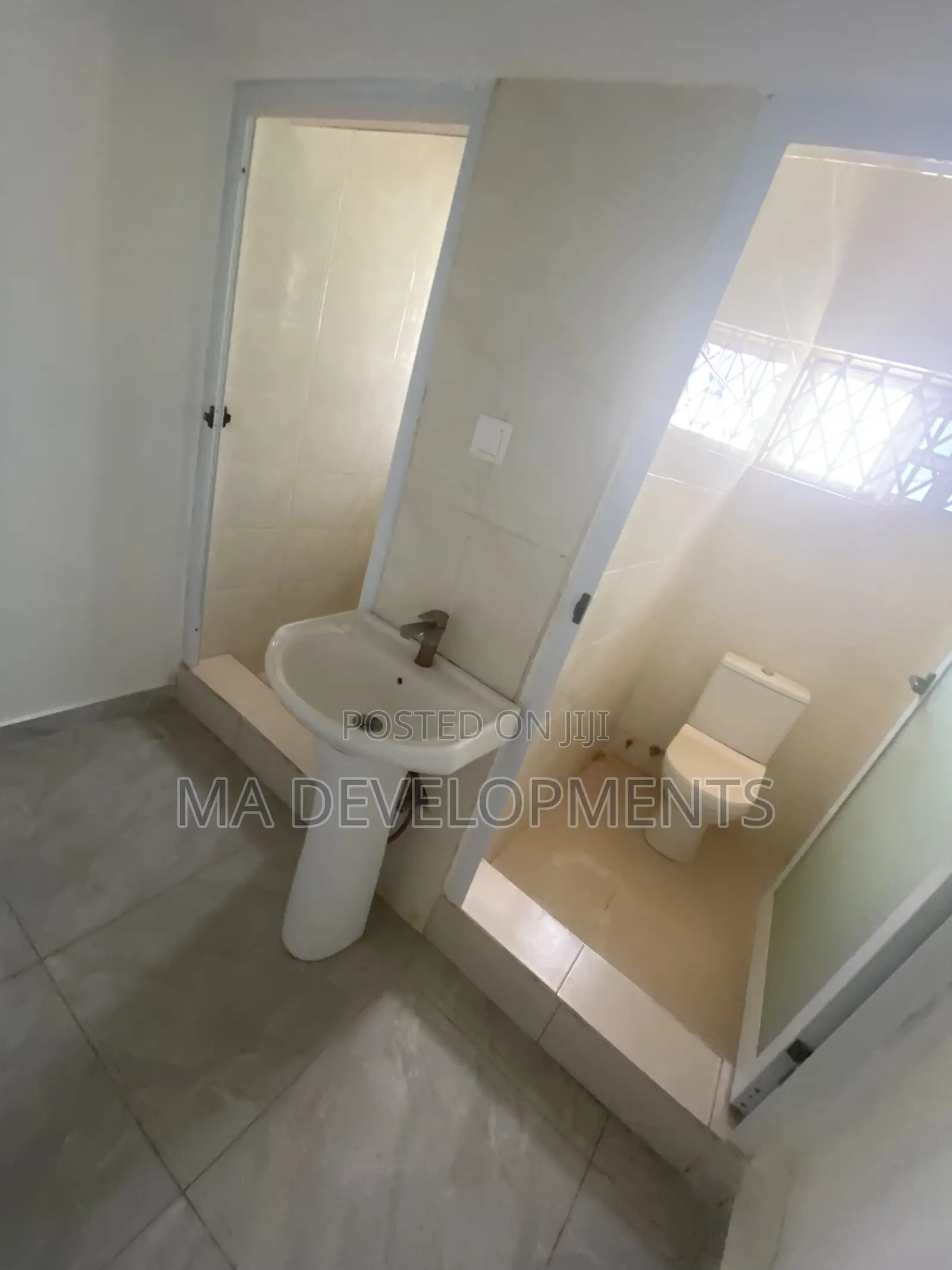 3bdrm Apartment in Madev Realty, Tantra Hills for rent