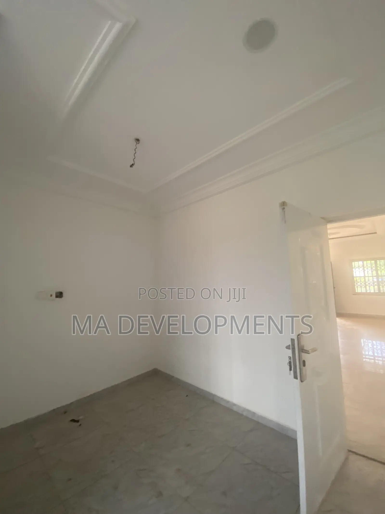 3bdrm Apartment in Madev Realty, Tantra Hills for rent