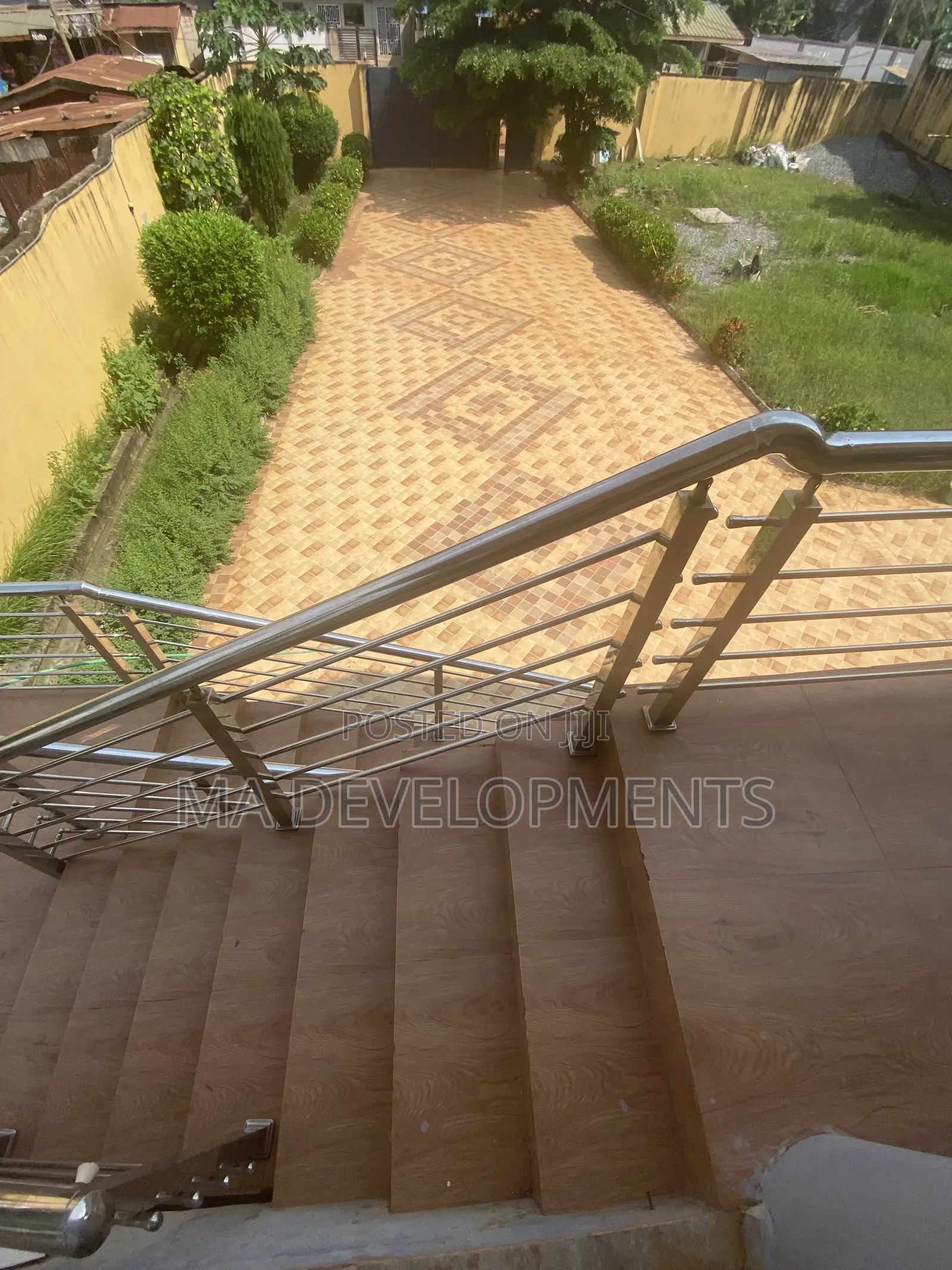 3bdrm Apartment in Madev Realty, Tantra Hills for rent