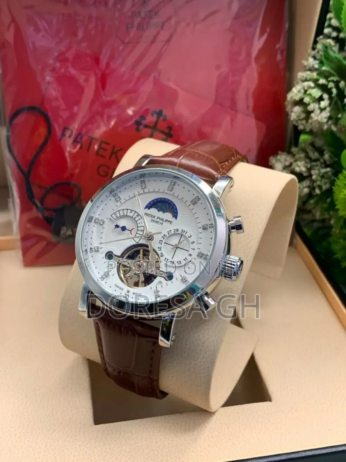 Patek Philippe Automatic Watch for Men – Refined Timepiece
