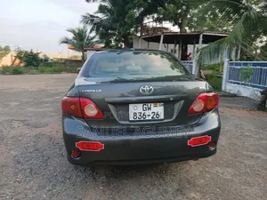 Toyota Regius 2010 Grey