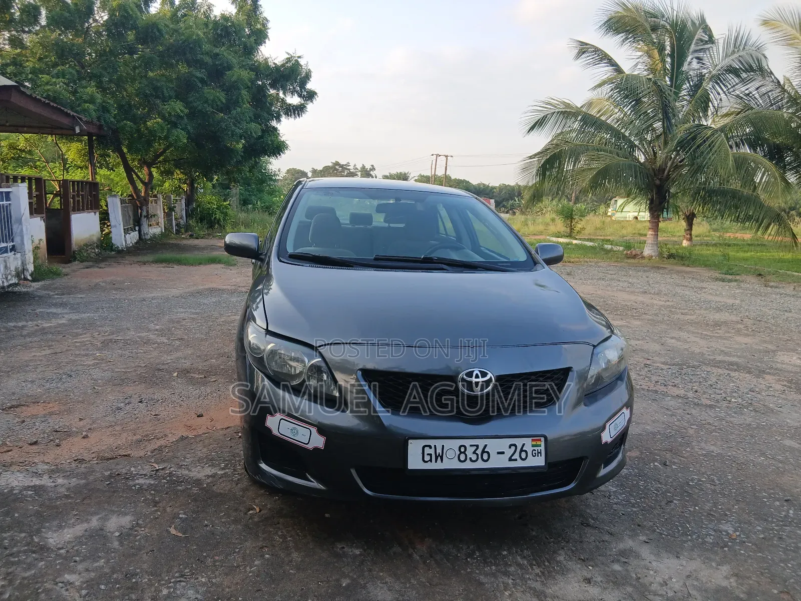 Toyota Regius 2010 Grey