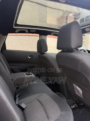 Nissan Dualis 2011 Black