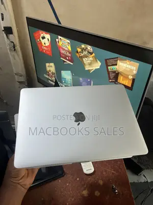 Laptop Apple MacBook Pro 2017 8GB Intel Core i5 SSD 128GB