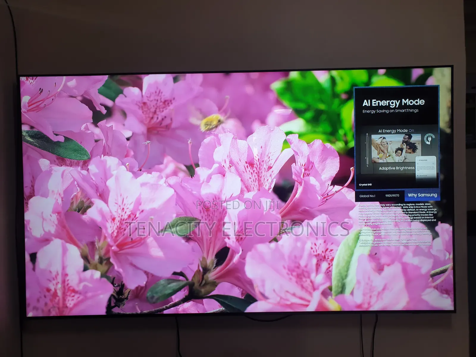 98"Samaung Crystal Uhd HDR Smart Satellite Tv