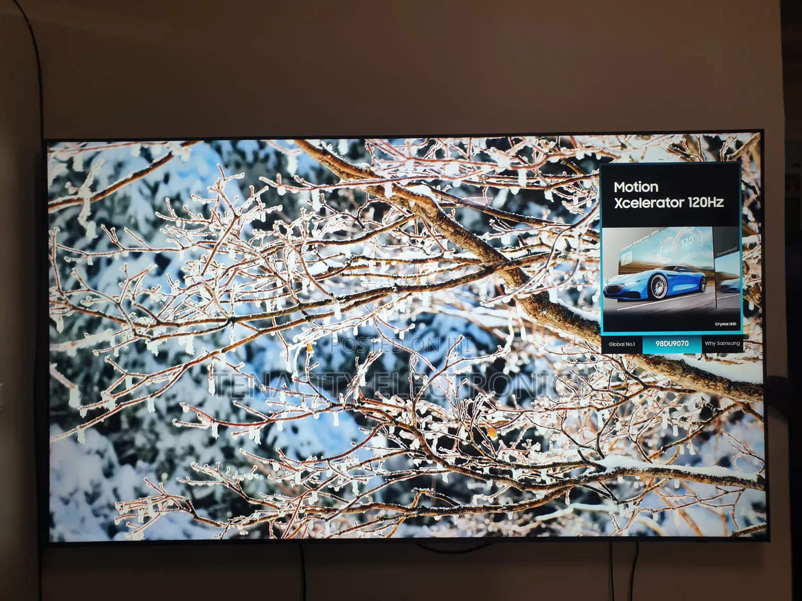 98"Samaung Crystal Uhd HDR Smart Satellite Tv