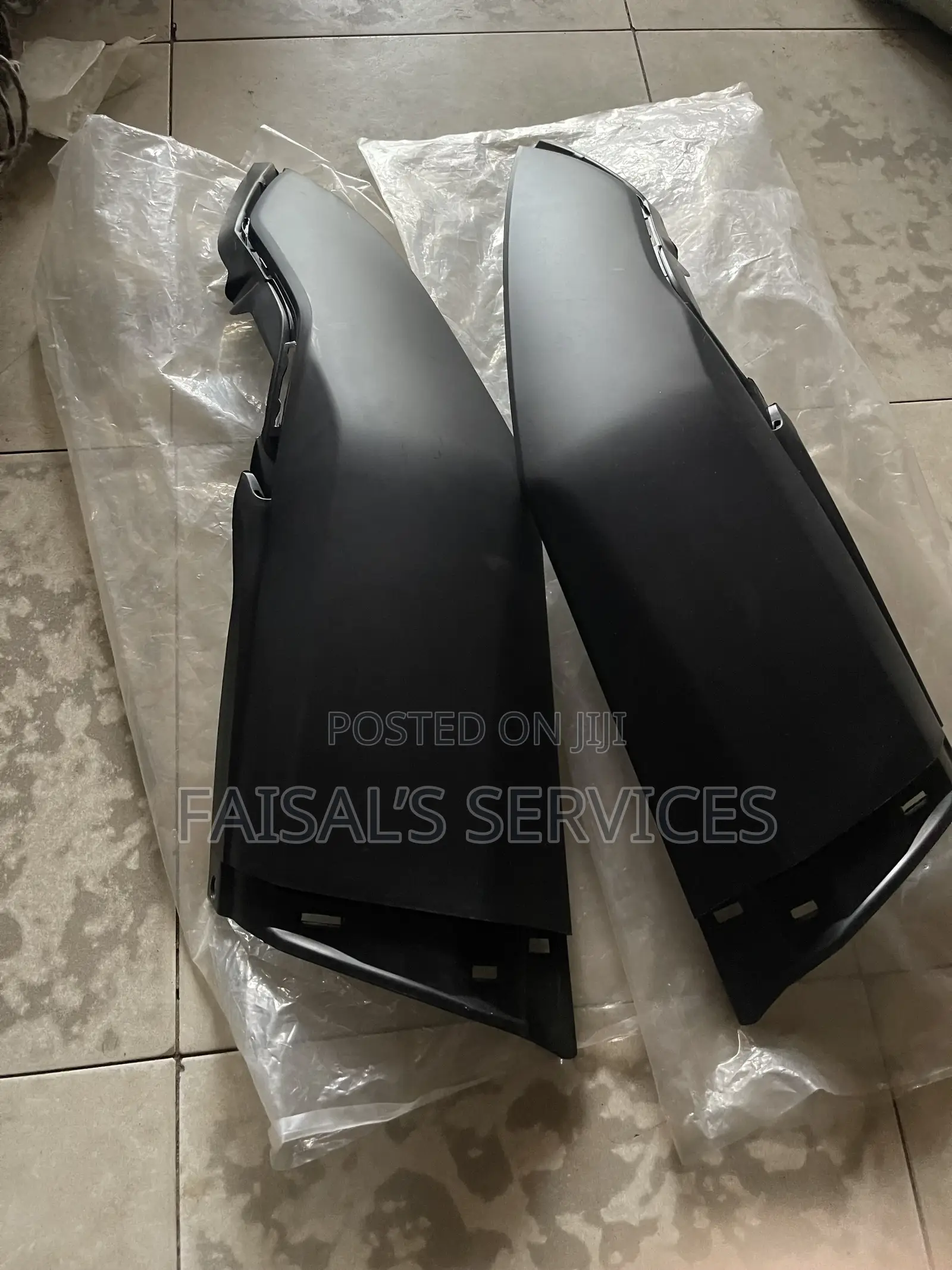 Honda Cr-v 15 16 Bumper Ends Pair