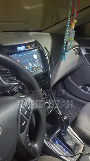 Hyundai Elantra 2016 Black