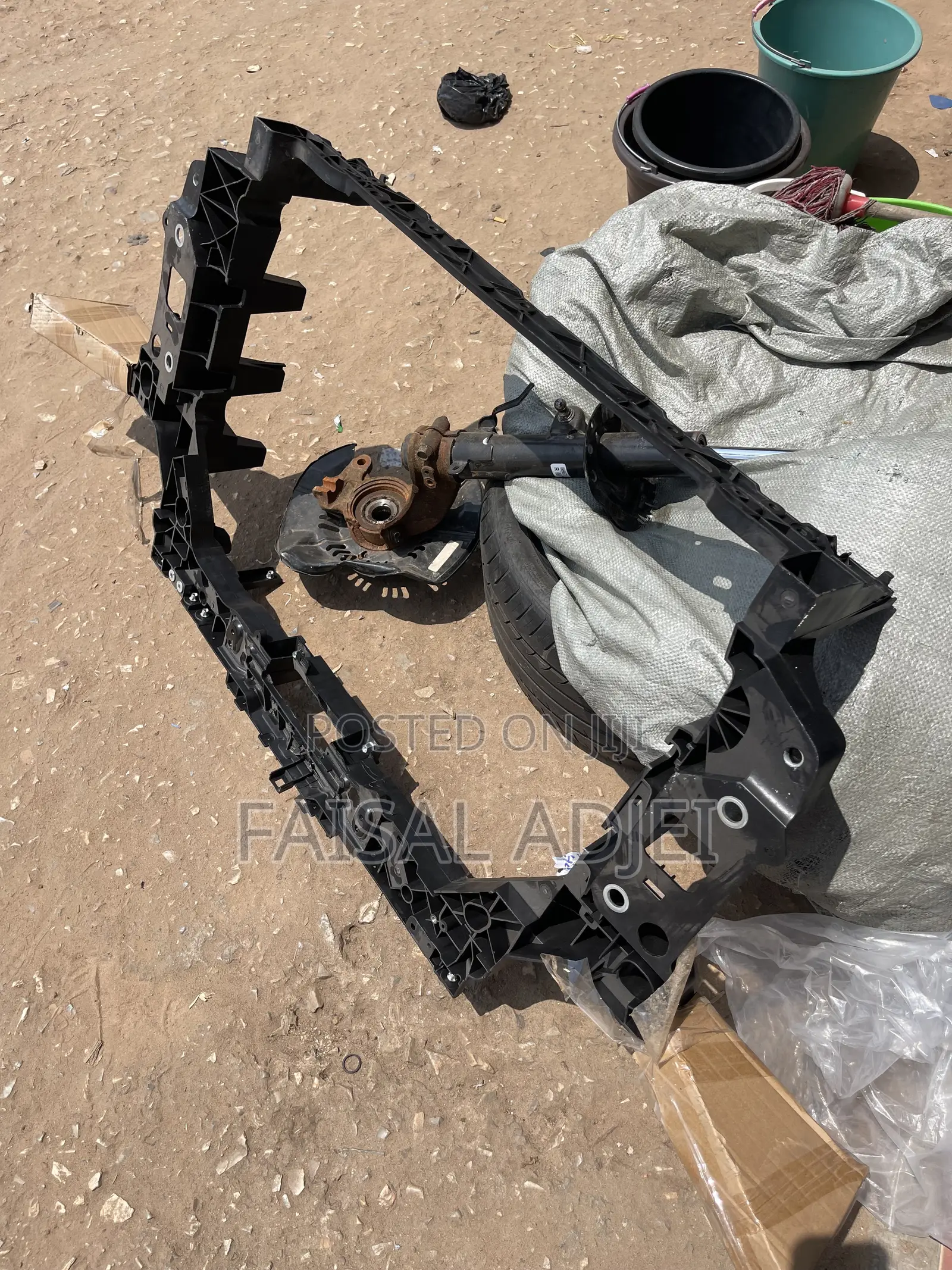 Cr-v 17 Radiator Support