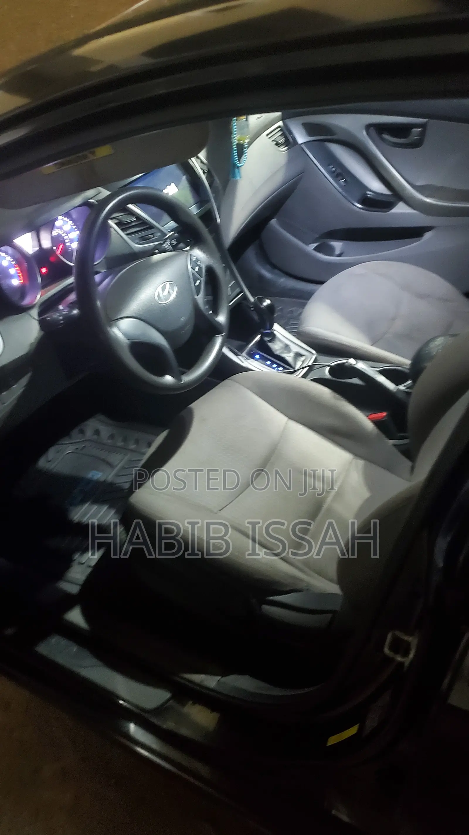 Hyundai Elantra 2016 Black