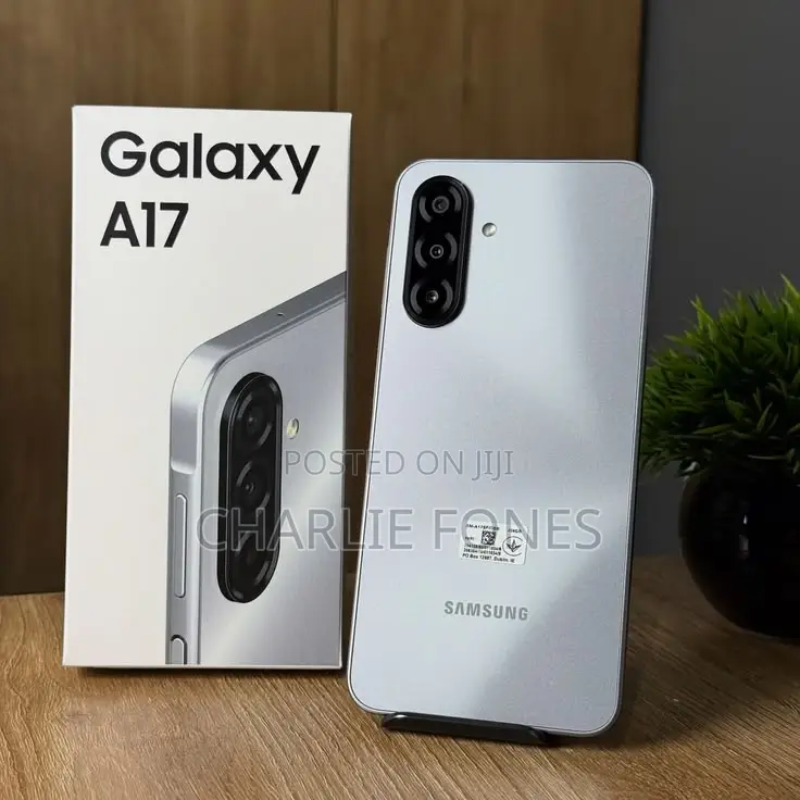 New Samsung Galaxy A17 5G 256 GB Silver