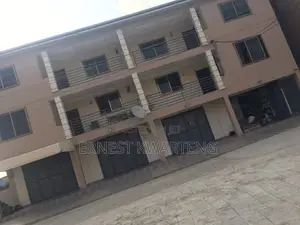 2bdrm Apartment in Super Elite Estate, Lapaz for rent