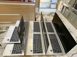 Laptop HP EliteBook 830 G8 16GB Intel Core i5 SSD 256GB