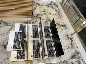 Laptop HP EliteBook 830 G8 16GB Intel Core i5 SSD 256GB