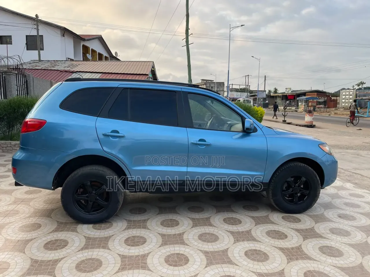 Hyundai Santa Fe 2012 Blue
