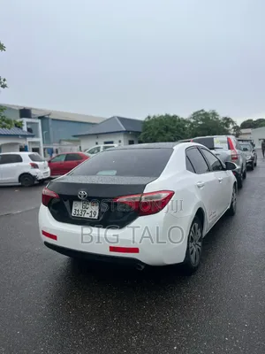 Toyota Corolla 2015 White
