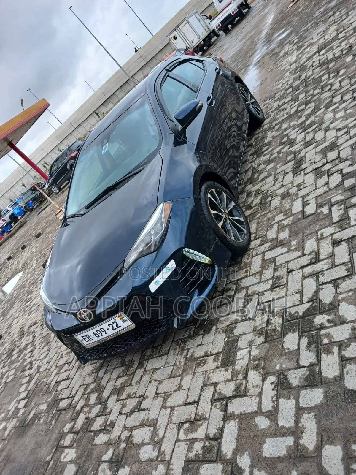 Toyota Corolla 2017 Green