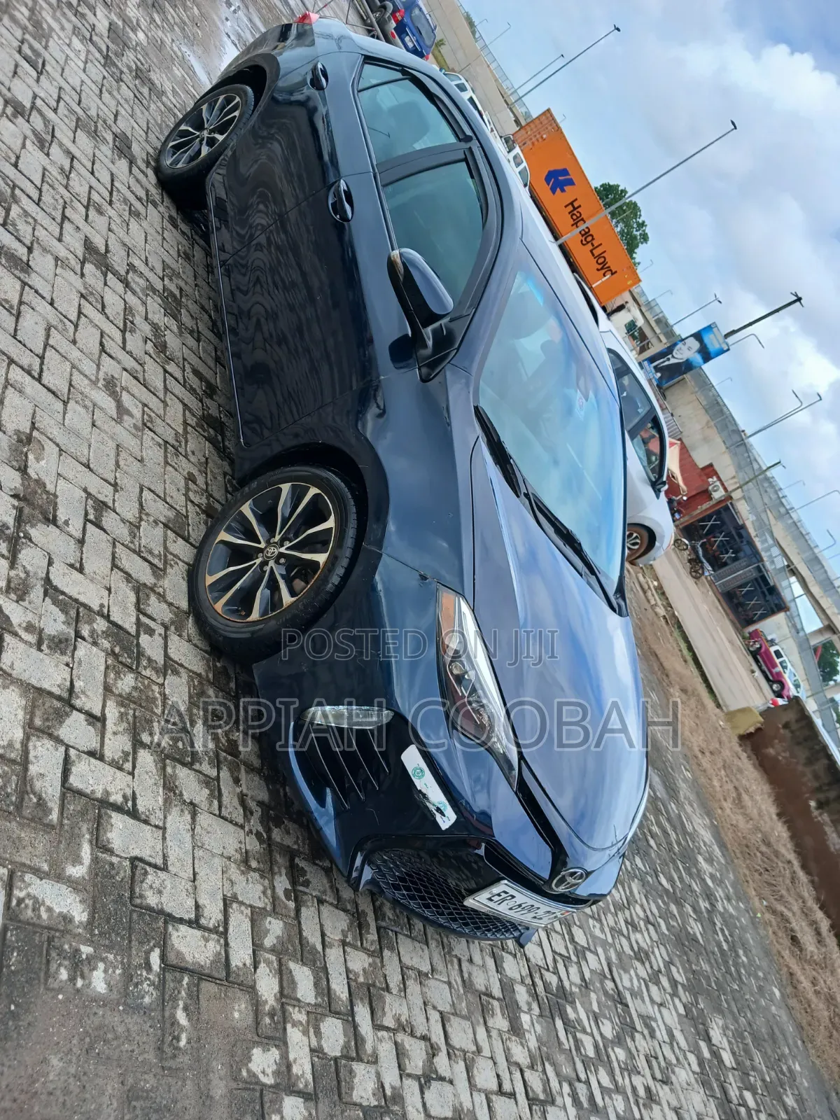 Toyota Corolla 2017 Green