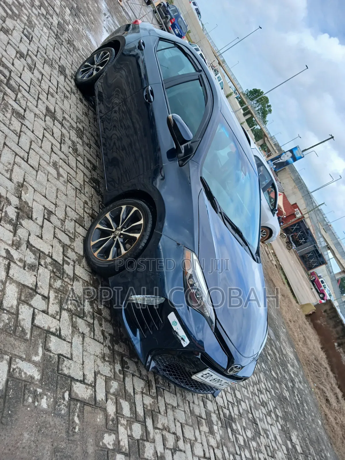 Toyota Corolla 2017 Green