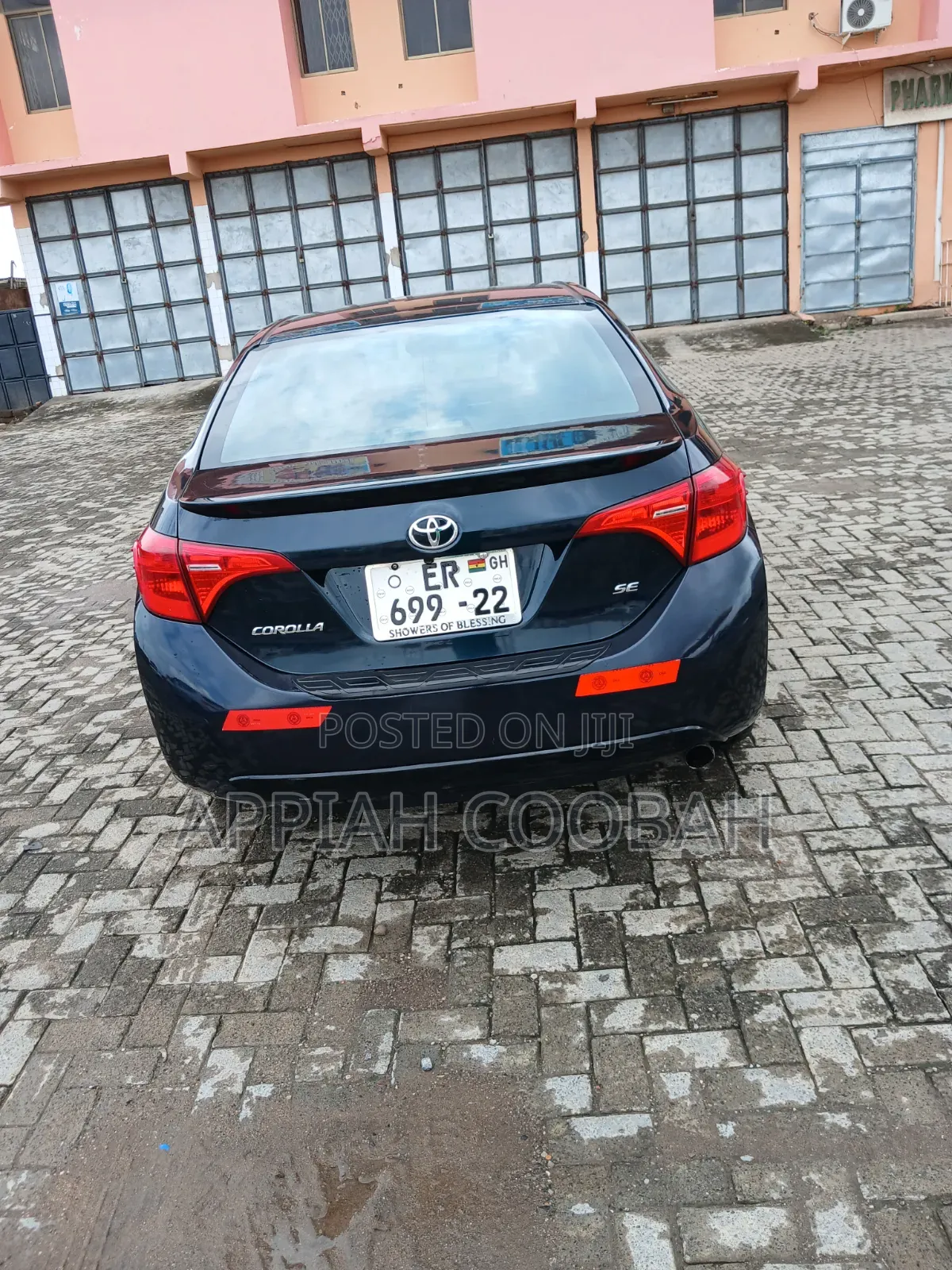 Toyota Corolla 2017 Green