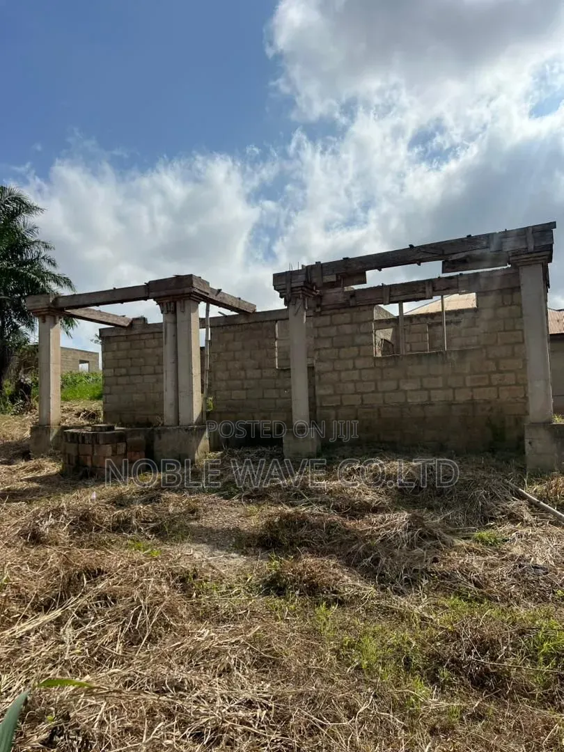 4bdrm House in Dominase, Kumasi Metropolitan for sale
