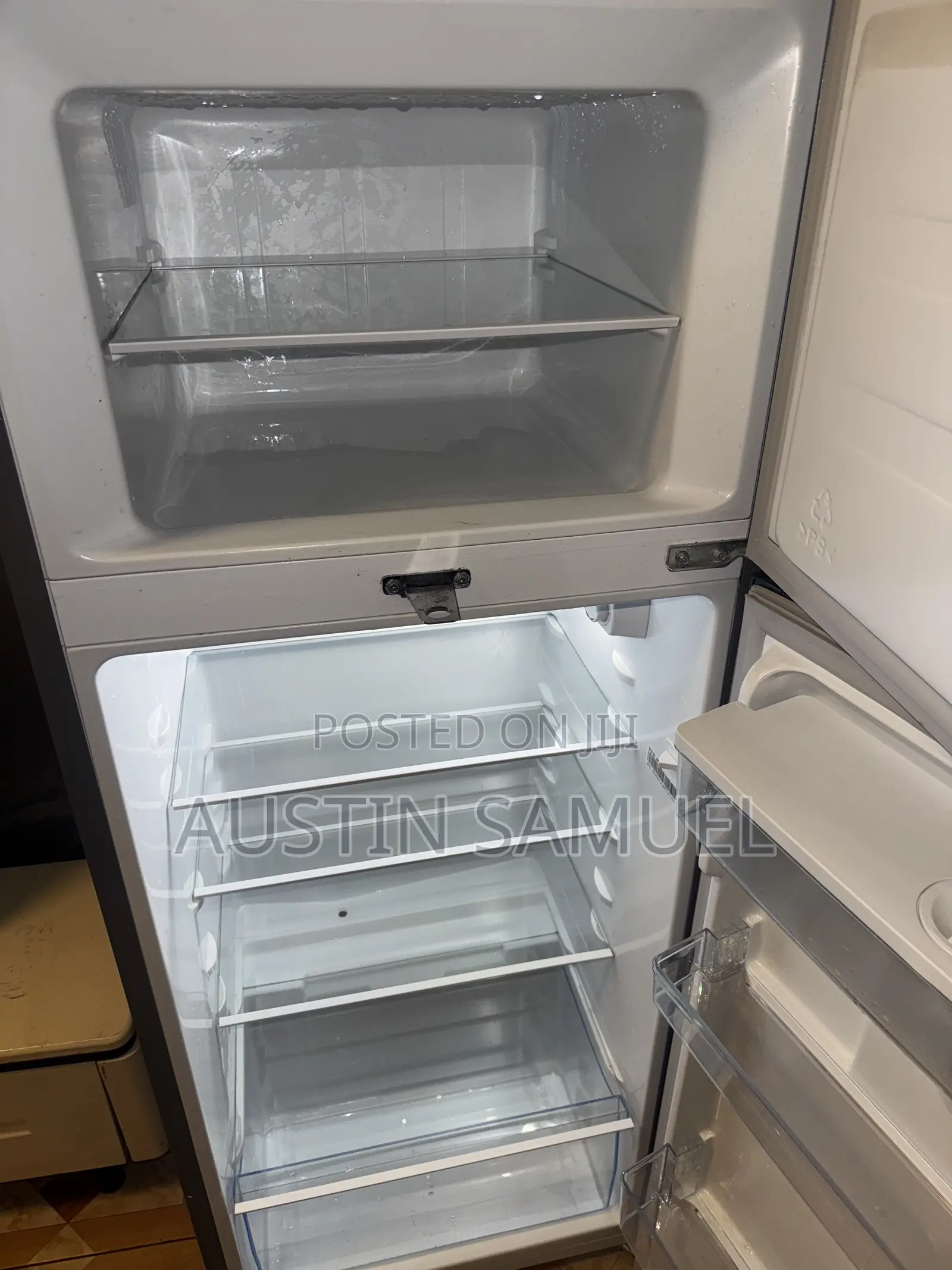 Slightly Used Hisense Refrigerator With Dispenser (217) Litres
