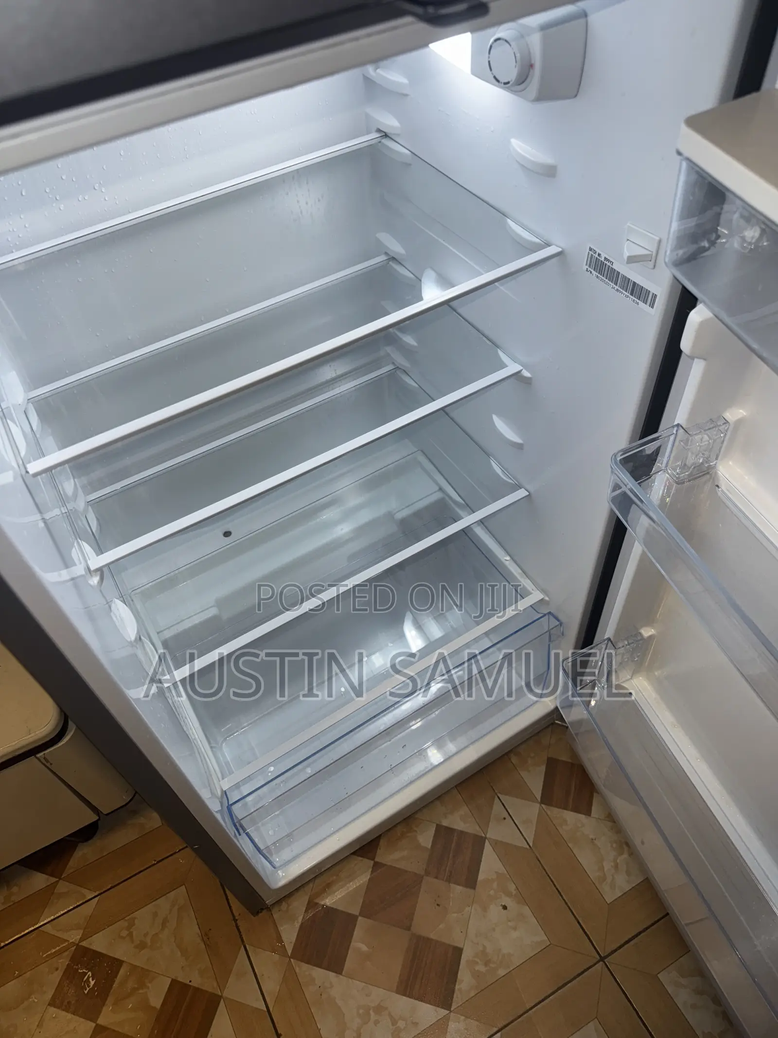 Slightly Used Hisense Refrigerator With Dispenser (217) Litres