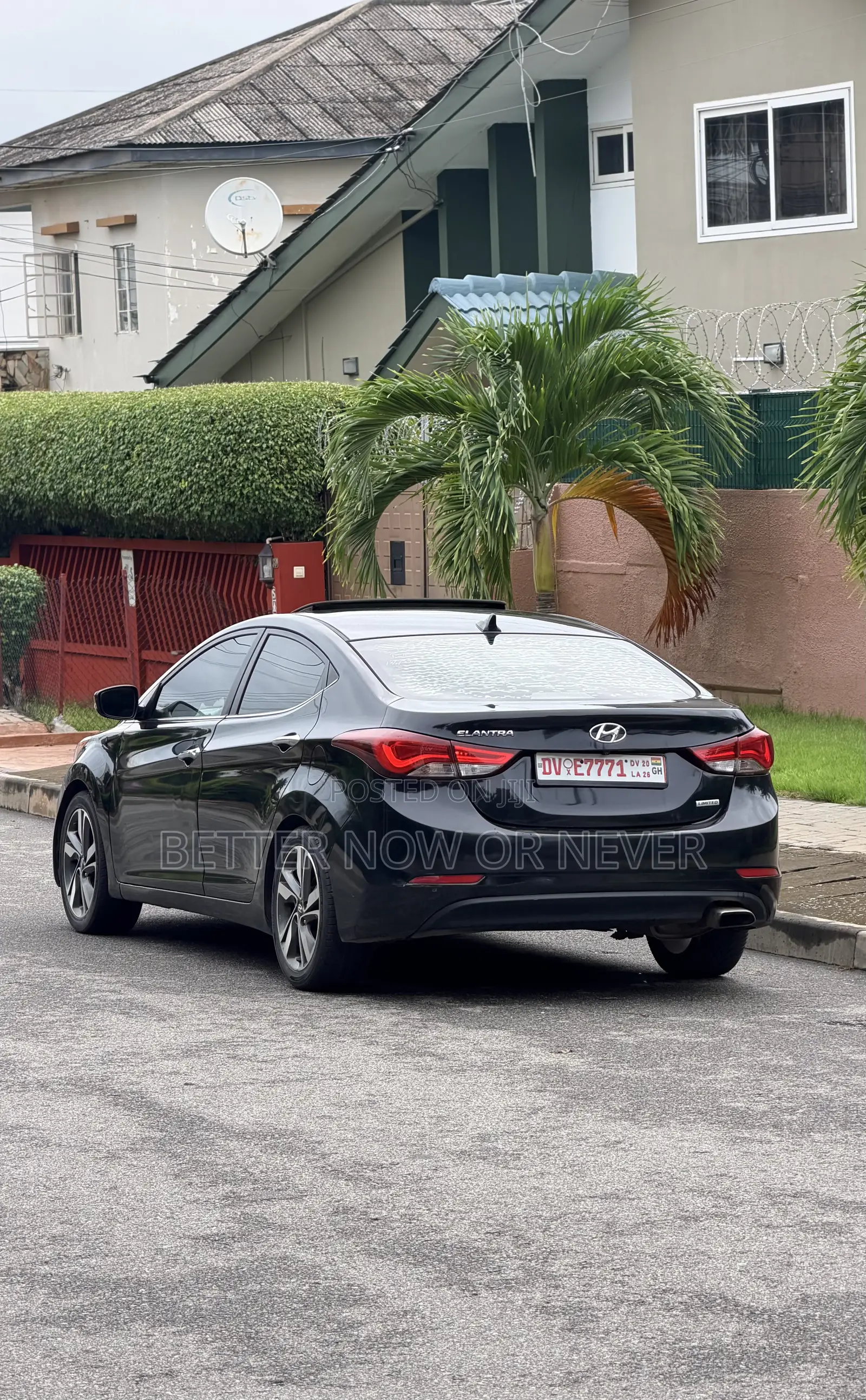 Hyundai Elantra Limited 4dr Sedan (1.8L 4cyl 6A) 2015 Black