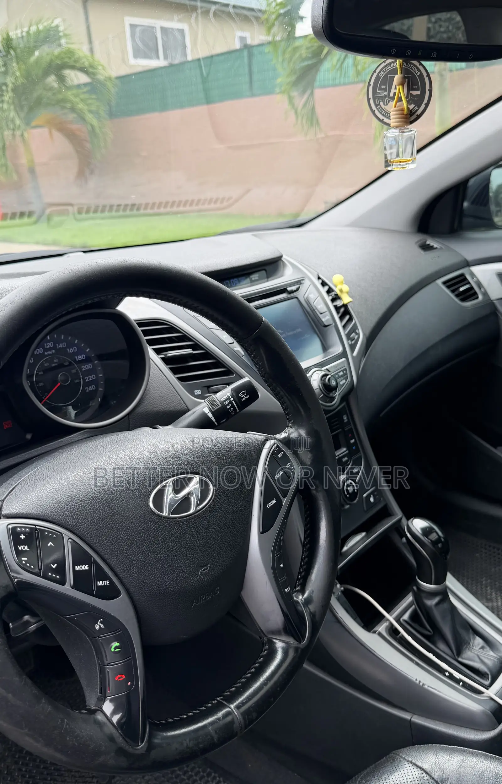 Hyundai Elantra Limited 4dr Sedan (1.8L 4cyl 6A) 2015 Black