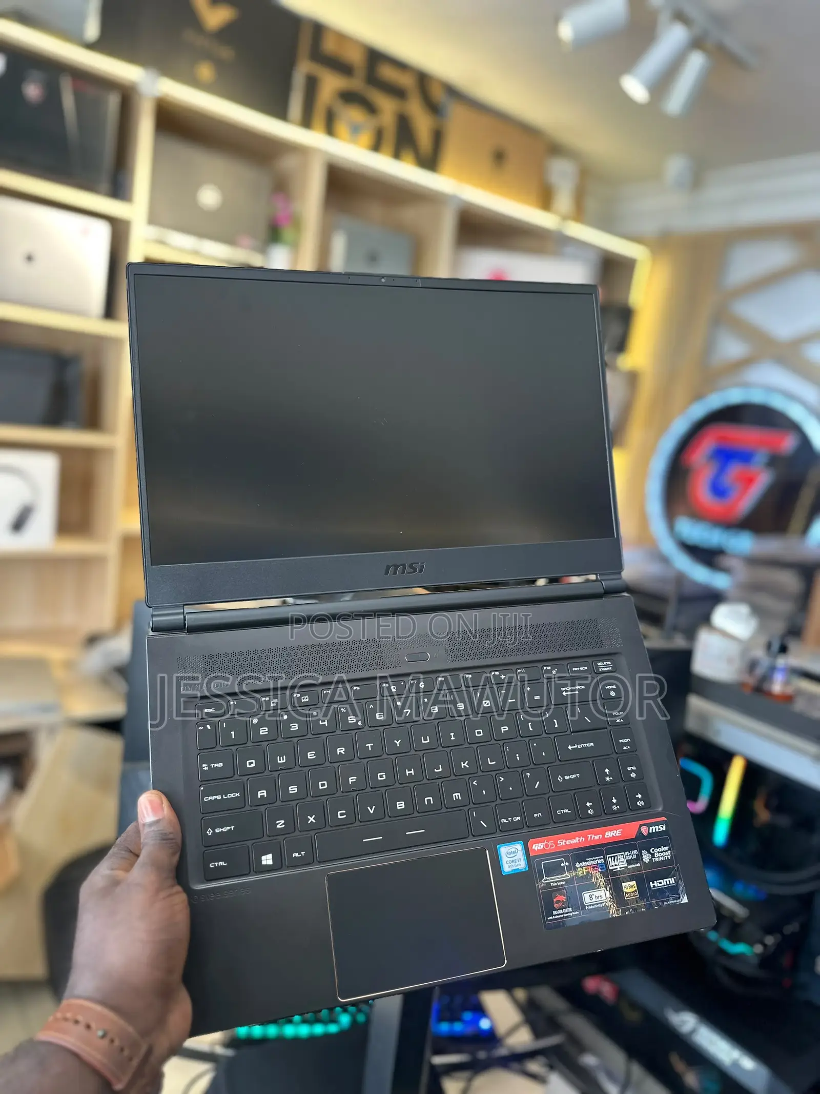 Laptop MSI 16GB Intel Core i7 SSD 512GB