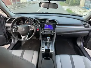 Honda Civic EX-L 2021 Gray